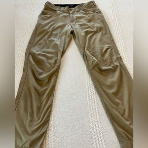 Arcteryx Pants 34/35  Tan good used condition. 100% organic cotton, Smoke free